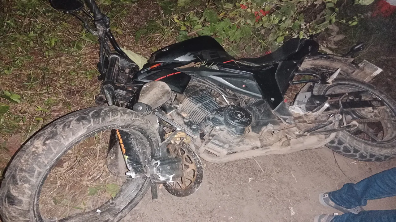 মধুপুরে মোটরসাইকেল দুর্ঘটনায় দুই তরুণের মৃত্যু